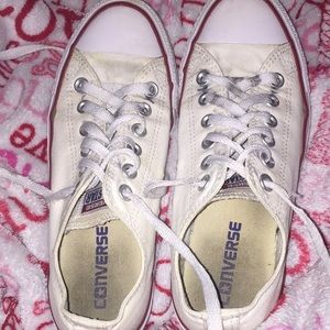 low top white converse